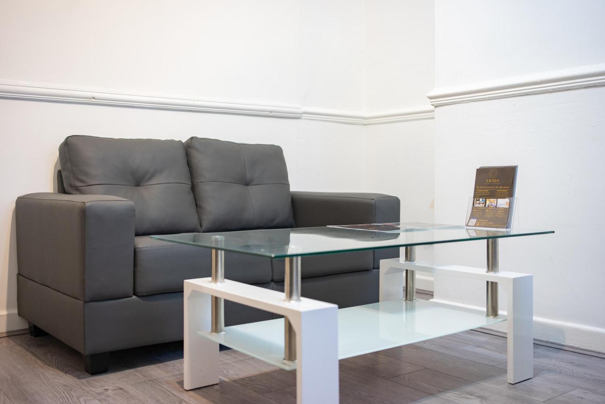 Cozy Rooms In Shared Accommodation Near Anfield Stadium With Parking And Wifi Liverpool Zewnętrze zdjęcie
